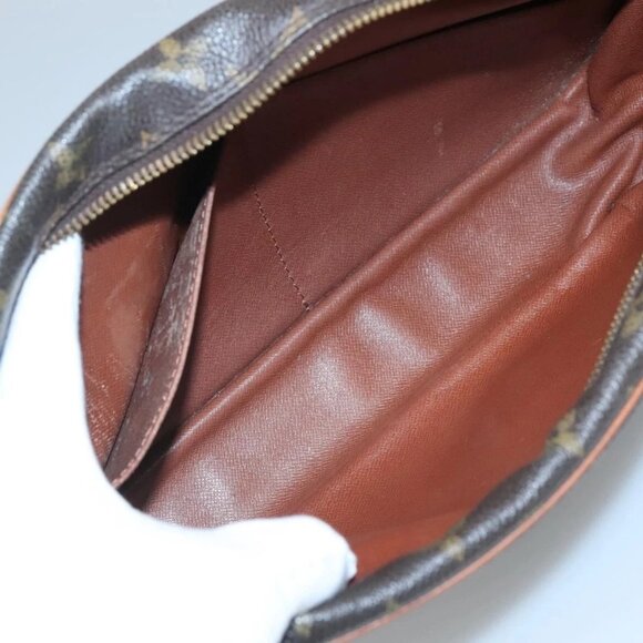 LOUIS VUITTON Monogram Compiegne 28 Clutch Bag - Picture 8 of 16